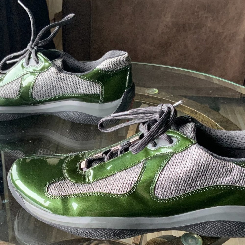 PRADA PATENT LEATHER LOW TRAINERS GREEN size 9 UK